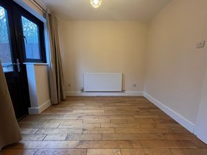 Photo 26- click for photo gallery